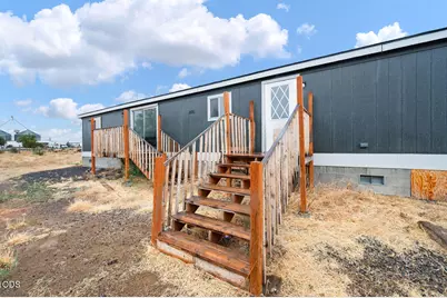 101 NE Daisy Street, Madras, OR 97741 - Photo 31