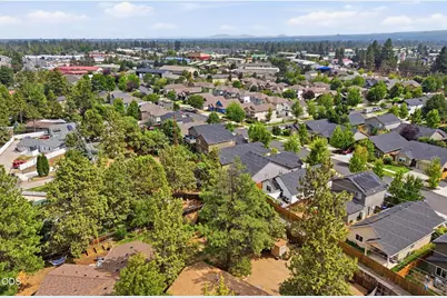 612 SE Gleneden Place, Bend, OR 97702 - Photo 35