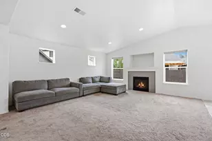 2981 NE Roxy Pl, Bend, OR 97701 - Photo 5