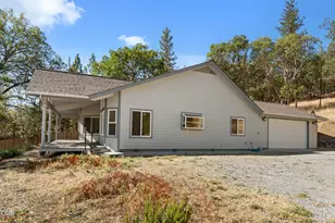 94 Jacksonville Reservoir Rd, Jacksonville, OR 97530 - Photo 31