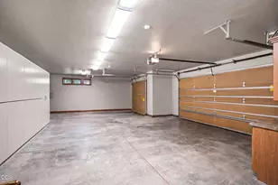 56680 Lunar Dr, Bend, OR 97707 - Photo 47