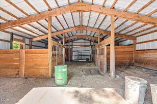 12654 Woodpecker Dr SE, Turner, OR 97392 - Photo 3