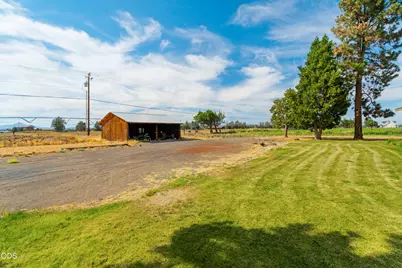 68912 Holmes Road, Sisters, OR 97759 - Photo 11