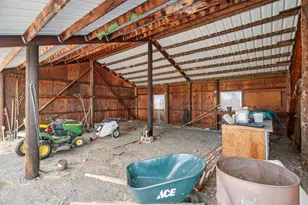 68912 Holmes Rd, Sisters, OR 97759 - Photo 19