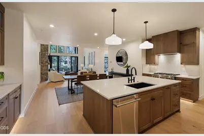 18211 Basalt Lane, Bend, OR 97707 - Photo 11