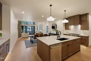 18211 Basalt Ln, Bend, OR 97707 - Photo 11