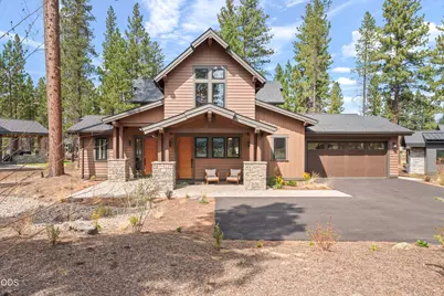 18211 Basalt Lane, Bend, OR 97707 - Photo 3