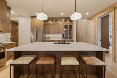 18211 Basalt Lane, Bend, OR 97707 - Photo 13
