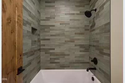 18211 Basalt Lane, Bend, OR 97707 - Photo 51