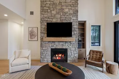 18211 Basalt Lane, Bend, OR 97707 - Photo 23