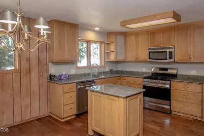 7696 Hyatt Prairie, Ashland, OR 97520 - Photo 13