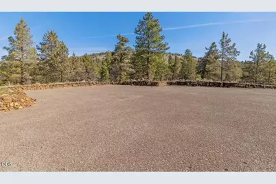 1075 Water Birch Court, Klamath Falls, OR 97601 - Photo 5