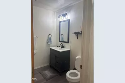 588 NW Buddy #A, Grants Pass, OR 97526 - Photo 13