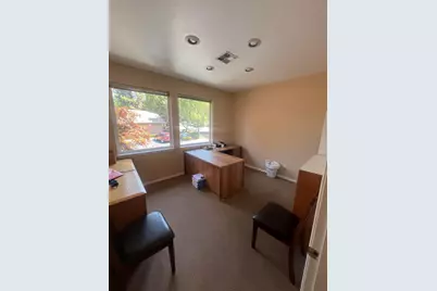 877 NE 7th Street, Grants Pass, OR 97526 - Photo 61