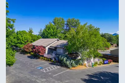 877 NE 7th Street, Grants Pass, OR 97526 - Photo 37