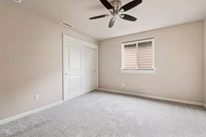61146 SE Sydney Harbor Drive, Bend, OR 97702 - Photo 9