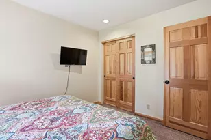 8848 Cliff Swallow Dr, Redmond, OR 97756 - Photo 19