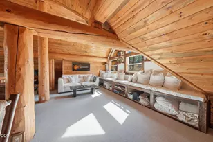 17031 Wilt Rd, Sisters, OR 97759 - Photo 21