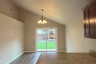 816 Nicholas Lee Dr, Medford, OR 97501 - Photo 9