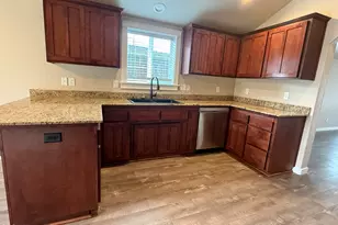 816 Nicholas Lee Dr, Medford, OR 97501 - Photo 5