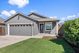 816 Nicholas Lee Dr, Medford, OR 97501 - Photo 3