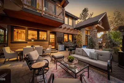 19052 Mt. Shasta Drive, Bend, OR 97703 - Photo 5