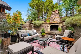 19052 Mt Shasta Dr, Bend, OR 97703 - Photo 57