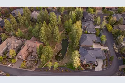 19052 Mt. Shasta Drive, Bend, OR 97703 - Photo 93