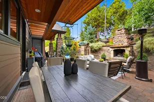19052 Mt Shasta Dr, Bend, OR 97703 - Photo 61