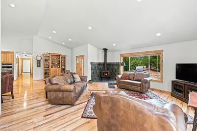 52216 Moose Road, La Pine, OR 97739 - Photo 23
