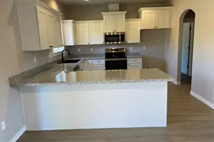 2211 Piazza Dr, Medford, OR 97501 - Photo 15
