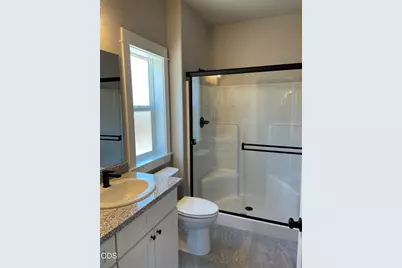 2211 Piazza Drive, Medford, OR 97501 - Photo 21