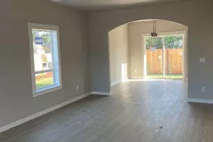 2211 Piazza Dr, Medford, OR 97501 - Photo 9