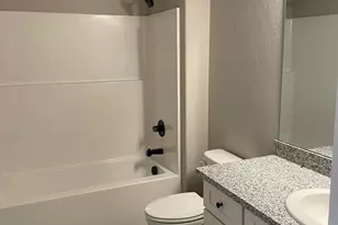 2211 Piazza Dr, Medford, OR 97501 - Photo 27