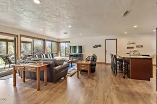 7266 Rogue River Dr, Shady Cove, OR 97539 - Photo 17