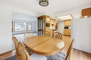 295 Wren Ct, Medford, OR 97501 - Photo 9