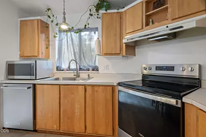 19580 River Woods Drive, Bend, OR 97702 - Photo 5