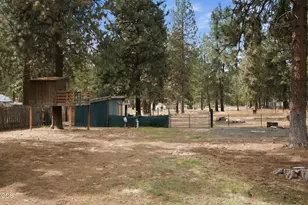 19580 River Woods Dr, Bend, OR 97702 - Photo 19