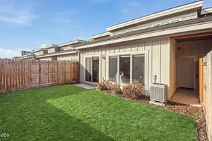 3634 SW Badger Ave, Redmond, OR 97756 - Photo 17