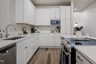 3634 SW Badger Ave, Redmond, OR 97756 - Photo 7