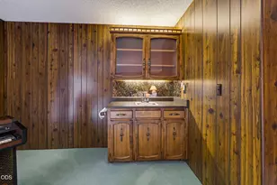 470 S Stoneham Cir, Medford, OR 97504 - Photo 33