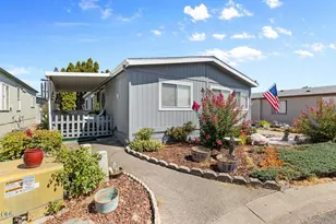 144 Red Oak Ln, Grants Pass, OR 97527 - Photo 33