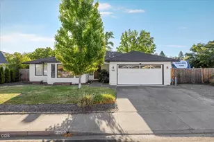 1882 Filmore Dr, Medford, OR 97504 - Photo 21