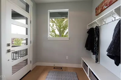 20671 SE Cougar Peak Drive, Bend, OR 97702 - Photo 3