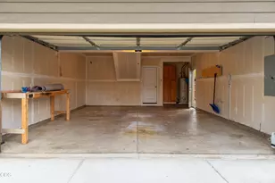 21270 SE Golden Market Ct, Bend, OR 97702 - Photo 19