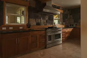 61859 Dobbin Rd, Bend, OR 97702 - Photo 11
