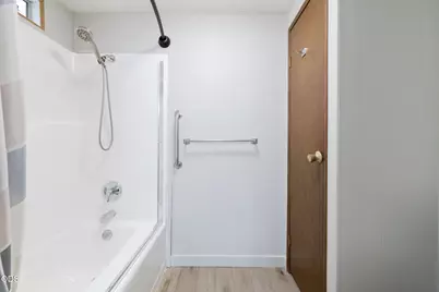 60936 Aspen Lane, Bend, OR 97702 - Photo 19