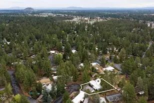 60936 Aspen Ln, Bend, OR 97702 - Photo 47