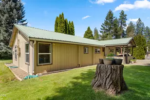 4551 Holland Loop Rd, Cave Junction, OR 97523 - Photo 3