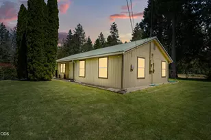 4551 Holland Loop Rd, Cave Junction, OR 97523 - Photo 41